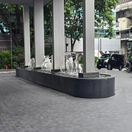 ดุสิต เซ็นทรัล พาร์ค DUSIT CENTRAL PARK ห้างสรรพสินค้า